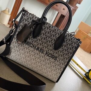 MICHAEL Michael Kors Black and Gray Crossbody Bag